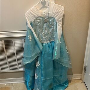 Disney Elsa from Frozen size 9/10 blue white and silver costume gently used